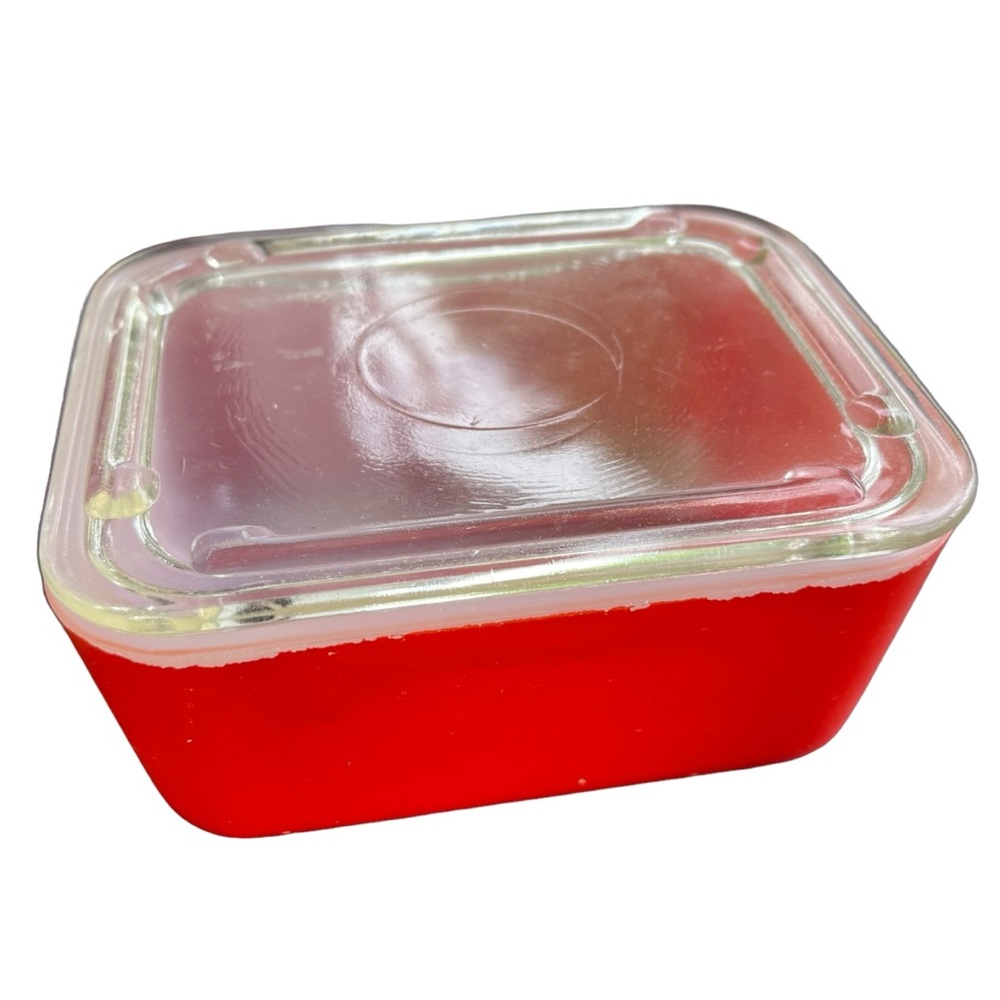 Vintage Maid of Honor Red Covered Refrigerator Dish Small Fridgie w/Lid *FLAKING